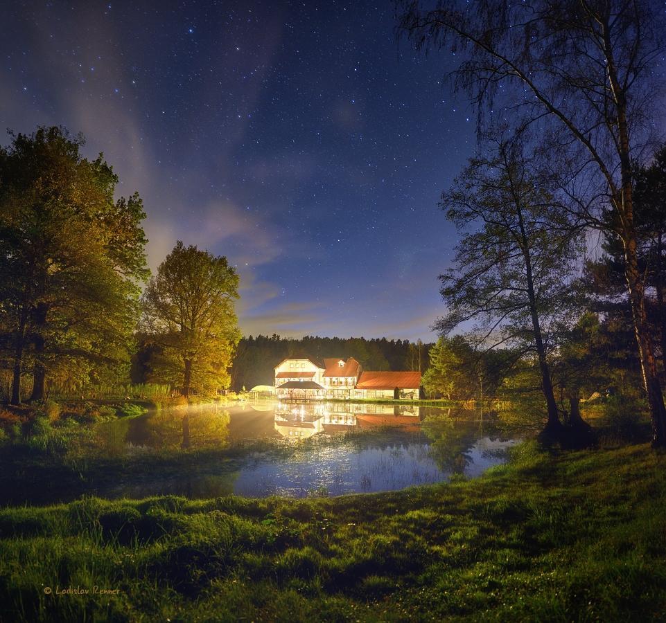 Borovansky Mlyn Hotel Borovany  Bagian luar foto